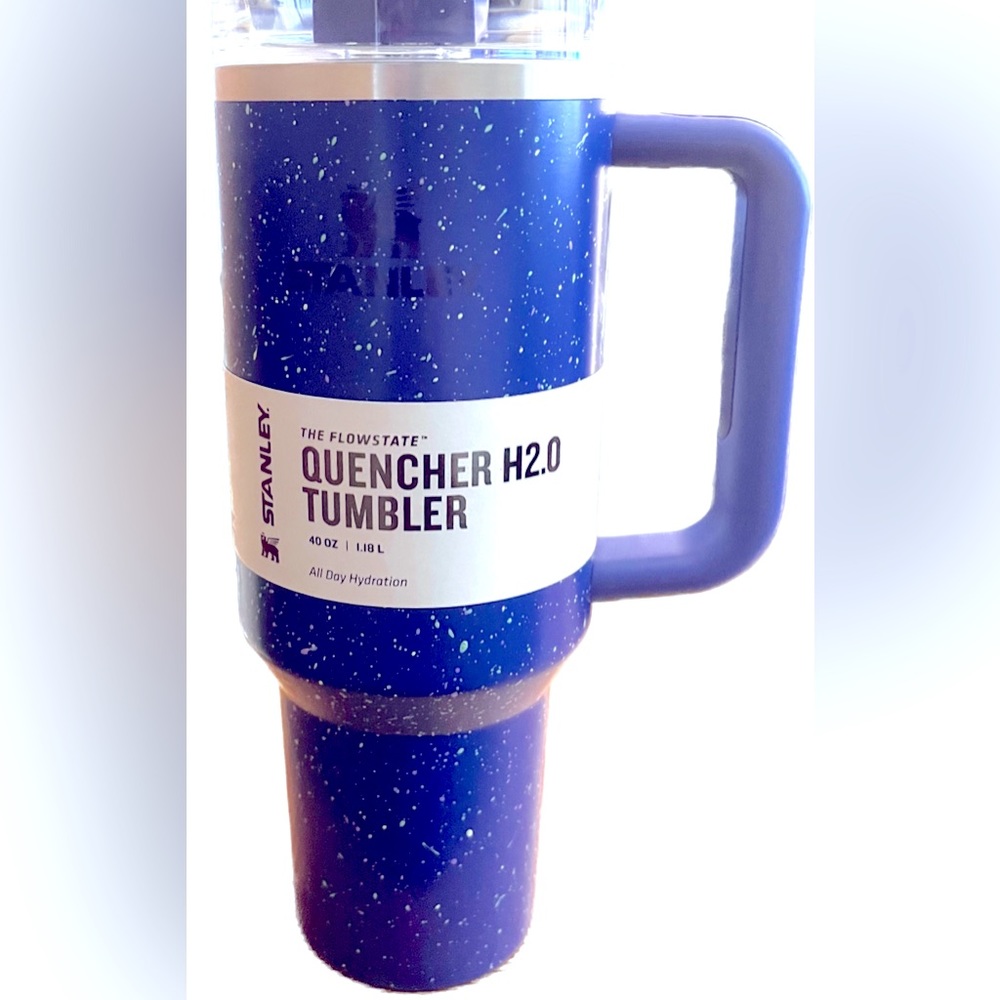 Stanley 40 oz. Quencher H2.0 FlowState Tumbler Deep Iris Speckle